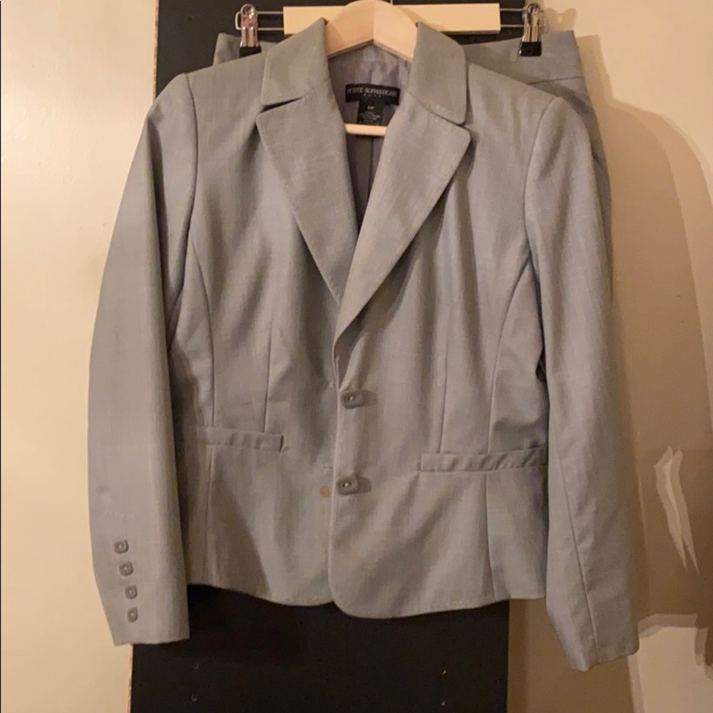 Suit